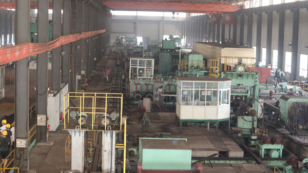 直縫鋼管生產車間 (2)